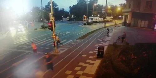 627f6bd85163ec4271645760 jpg