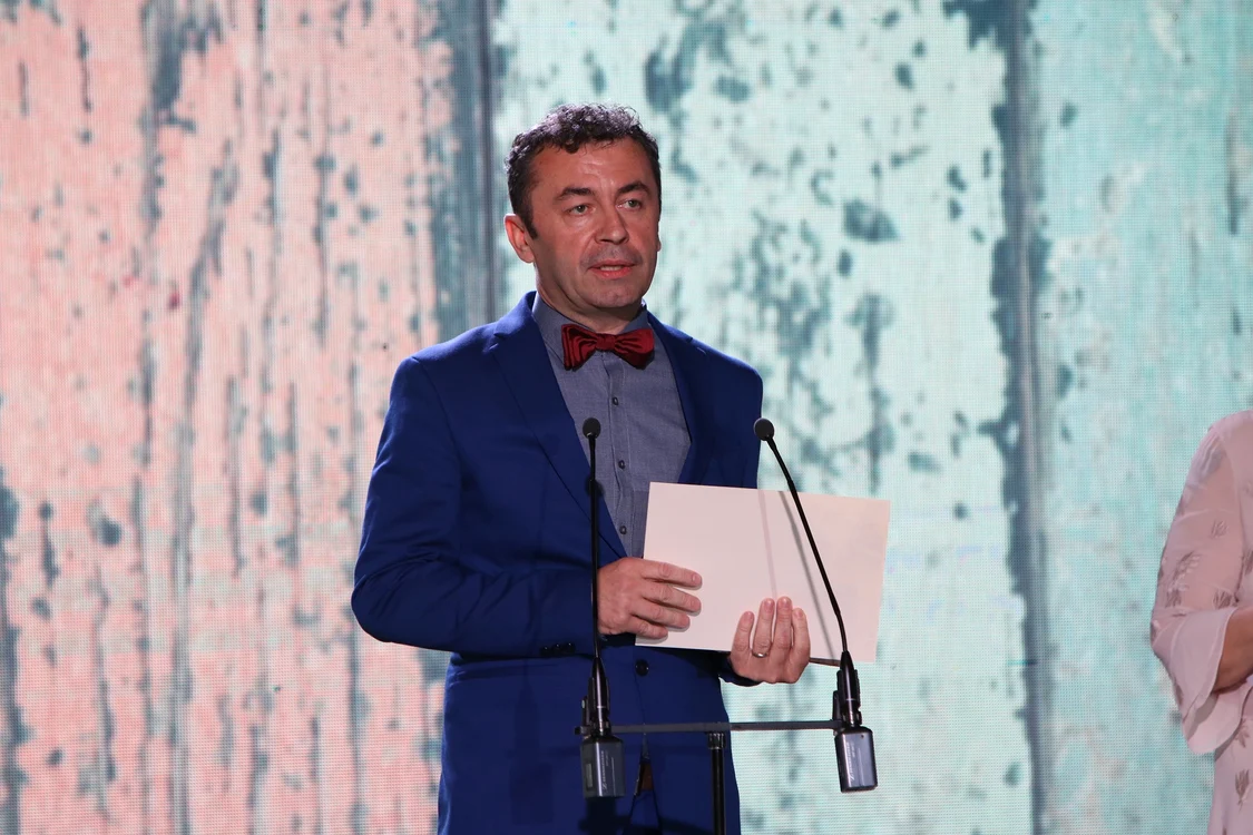 daniel oltean la gala uniter jpg jpeg