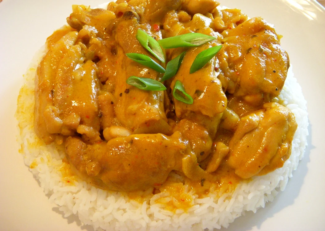 piept de pui cu sos curry jpeg