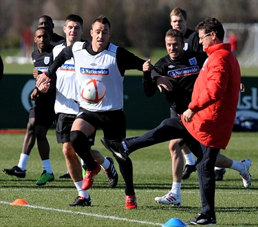 Capello se plânge că antrenează jucători prea bogaţi