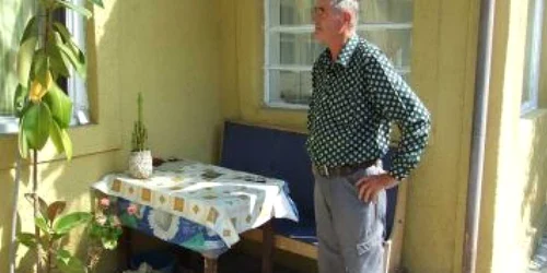 Satu Mare: S-a trezit cu casa ipotecată de vecin