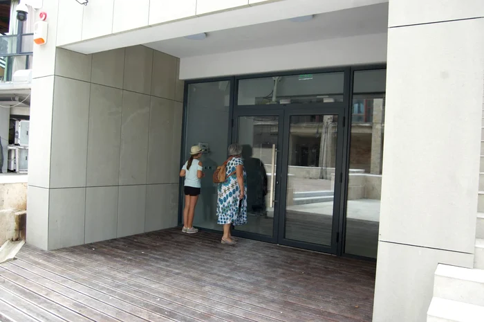 Hypogeul este încă închis