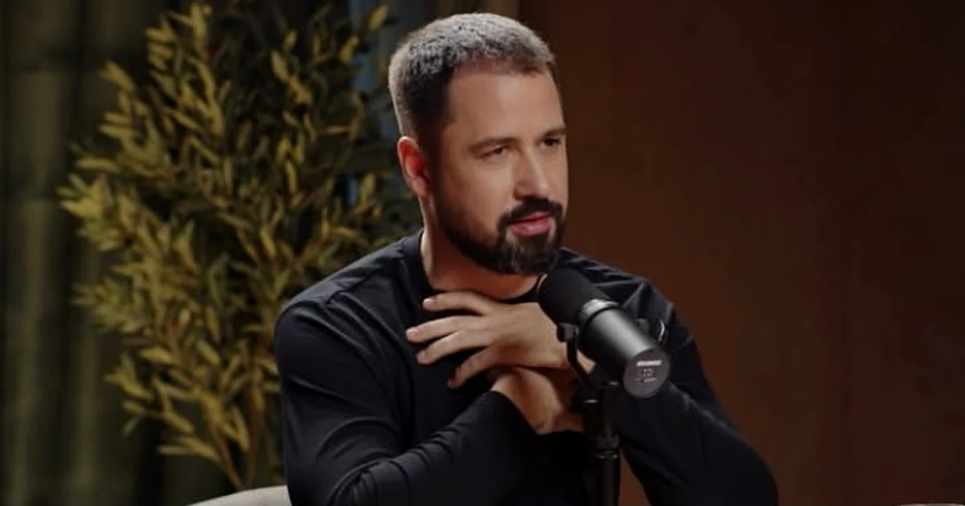 Alexandru Constatin și-a lansat podcastul Super Oameni foto: Arhivă personală