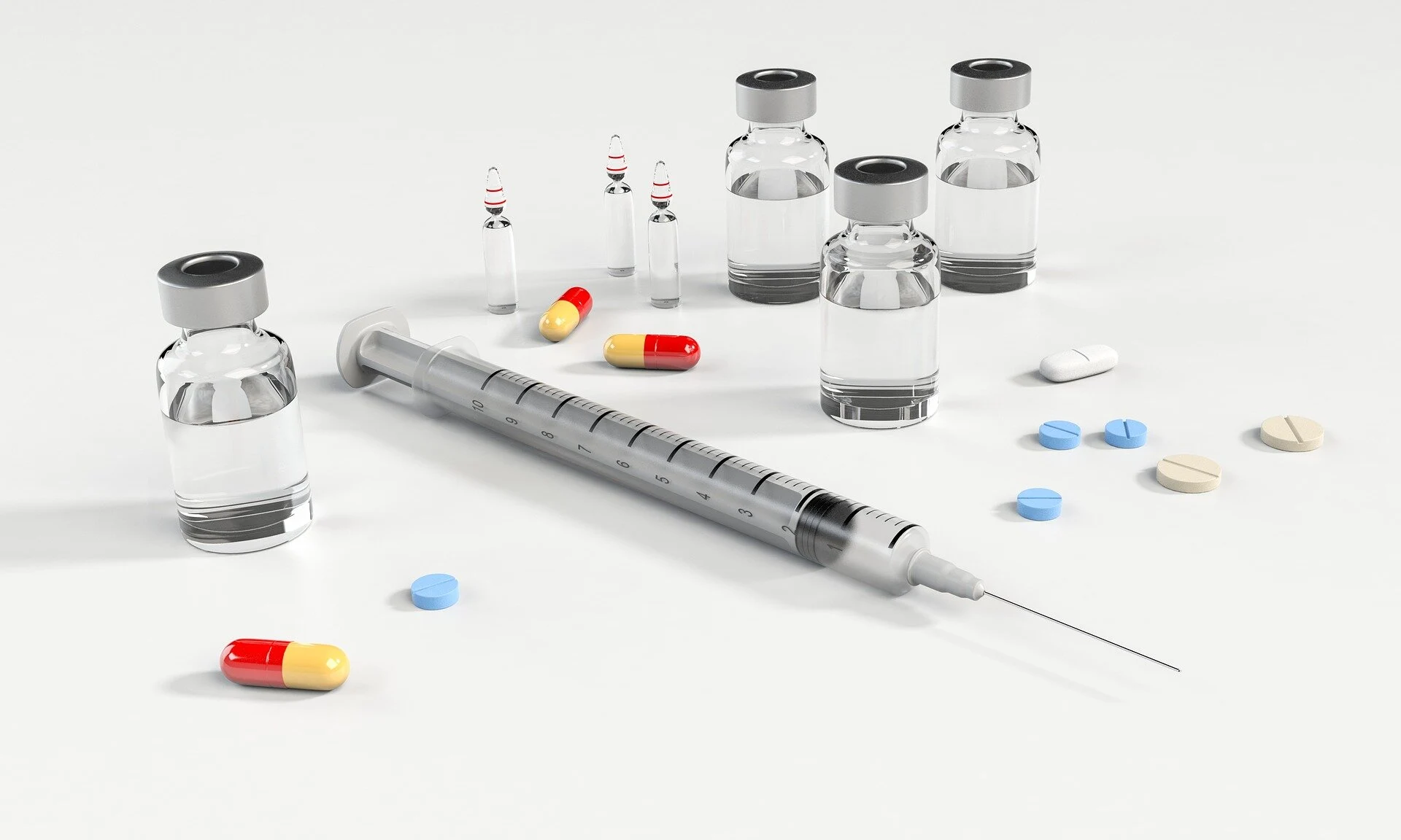 Veste importantă pentru pacienți: medicamentele scumpe din programele naționale ar putea fi găsite și în farmaciile obișnuite
