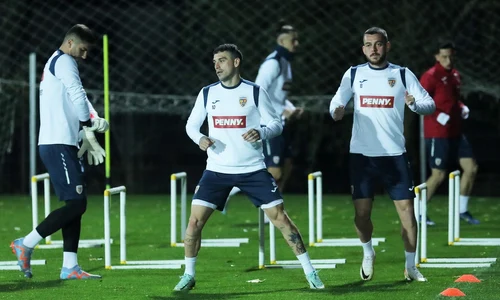 Antrenament nationala Romaniei (Sportpictures) jpg