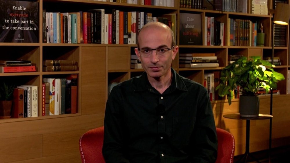 ,,NEXUS’’, de Yuval Noah Harari: previziuni despre Era IA. O recenzie după o lectură completă și aprofundată 