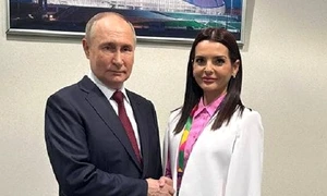 Evghenia Gutul Vladimir Putin FOTO Facebook jpeg