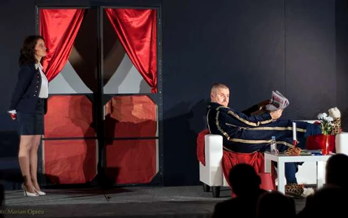 Buzoienii sunt invitaţi la teatru vineri seară FOTO: Teatrul „G. Ciprian”