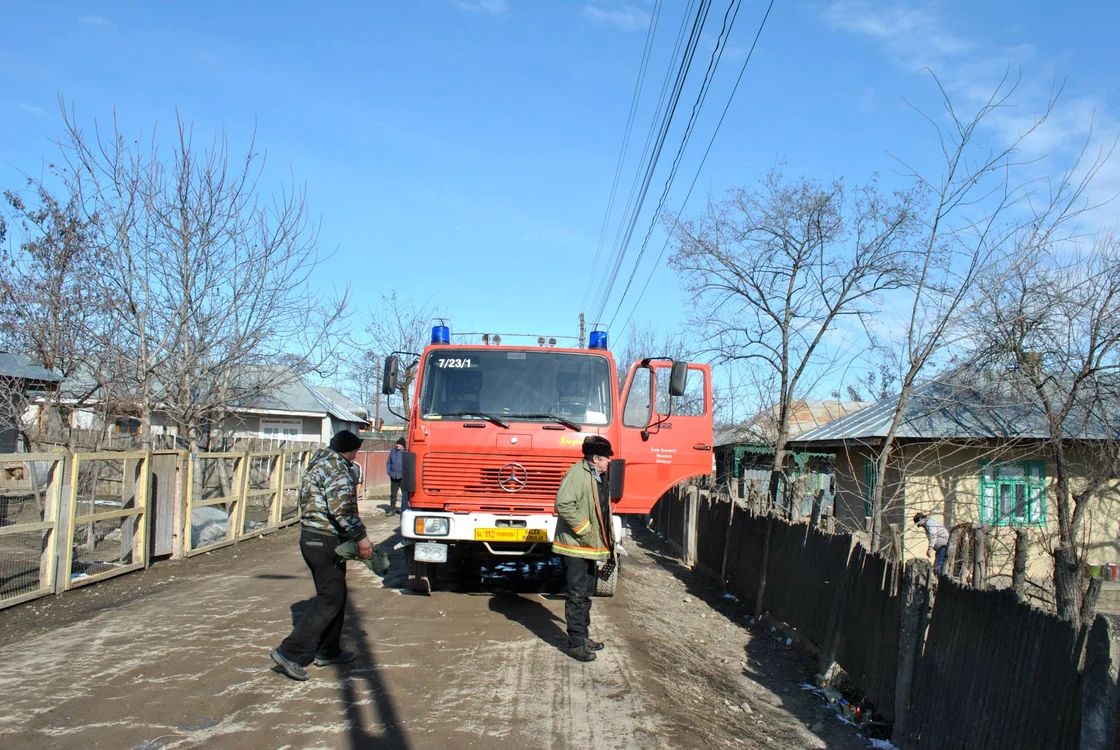 Echipa de voluntari a stins zeci de incendii FOTO: Primăria Valea Mărului
