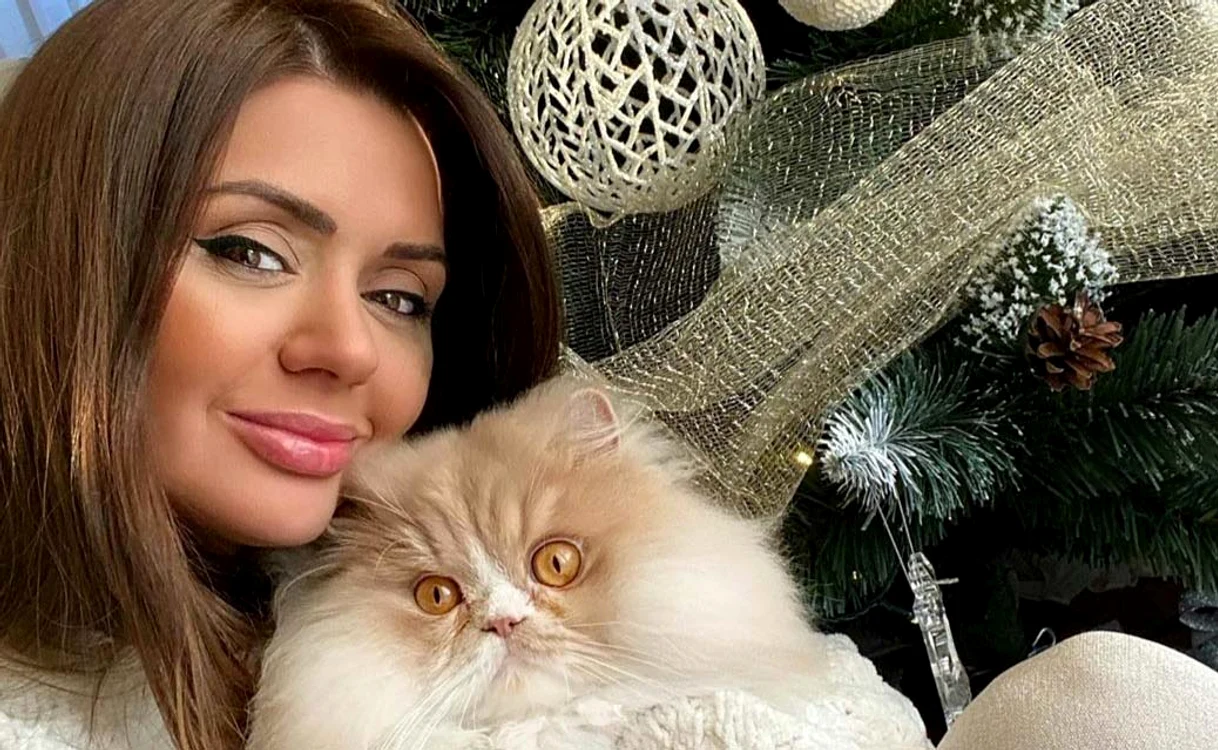 
    Albertina Ionescu are o pisică  din rasa Scottish Fold (500 €)  