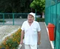 Antrenorul emerit Eugen Vătășescu pe vremea când încă antrena pe terenurile de tenis din Vâlcea Foto captură video jpg