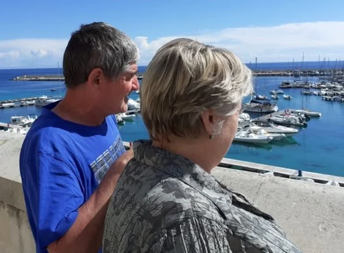 Muncitorul român a fost scos de sub dărâmături, după prăbuşirea Torre dei Conti din Roma. Cine este acesta