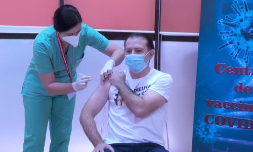 Premierul Florin Cîțu s a vaccinat anti Covid 19 jpeg