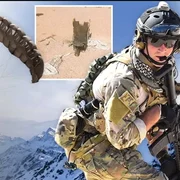 Trupe de elita pentru salvarea pilotului american din Iran FOTO The Sun 