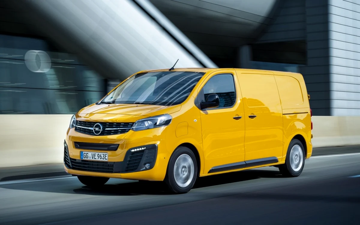 opel vivaro-e