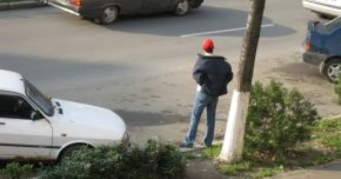 Buzău: Traversarea imprudentă l-a băgat în spital