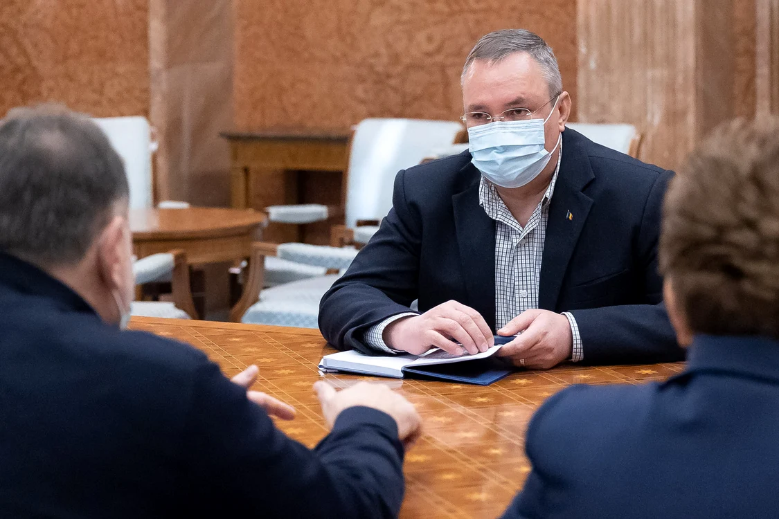 Nicolae Ciucă, premierul Românieifoto: Facebook