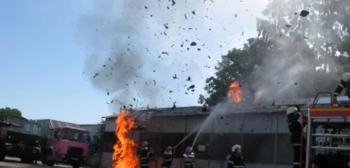 Incendiul a fost observat la timp de proprietarii pensiunii foto Arhivă
