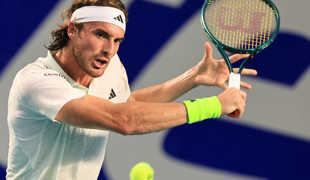 Suspendare pentru un an de zile. Stefanos Tsitsipas a comis-o grav. Cum a fost prins grecul pe străzile din Atena