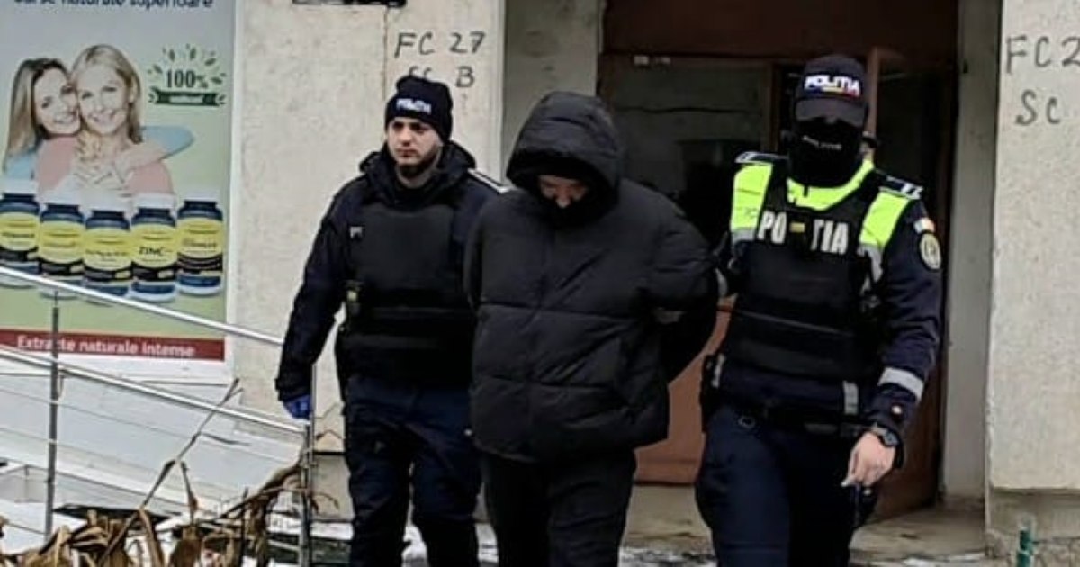 Crimă șocantă în Constanța: fiul și-a recunoscut fapta după o noapte cu mama decedată. Crimă șocantă în Constanța: fiul și-a recunoscut fapta după o noapte cu mama decedată.