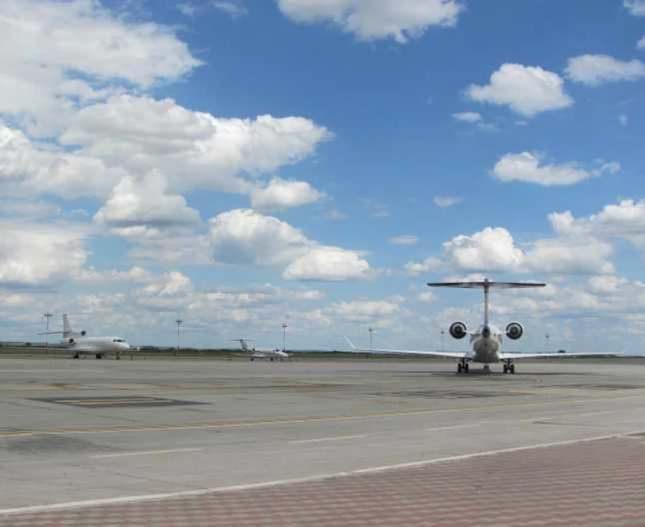 Pista Aeroportului Internaţional "Traian Vuia"