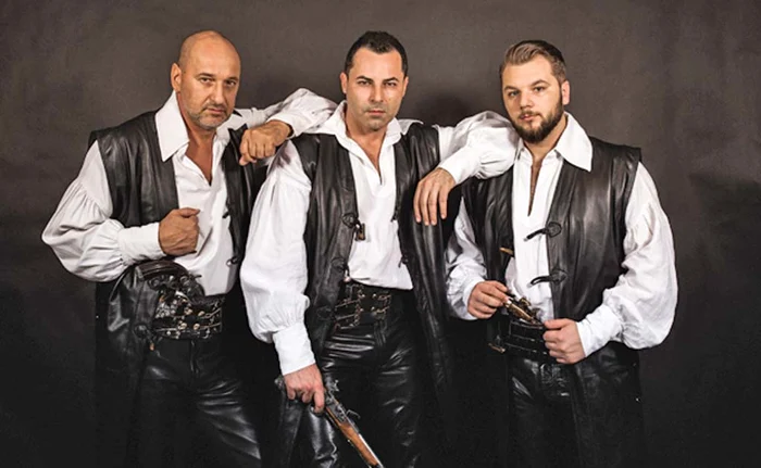 Cristian Caloeanu, Cătălin Vieru şi Dragoș Mihai