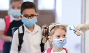 foto baza1 elevi prima zi scoala inquam jpeg