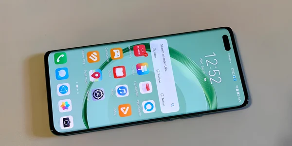 Huawei Nova 11 Pro FOTO Adrian Pogîngeanu jpg