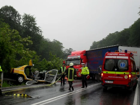 accident rutier grav sibiu foto