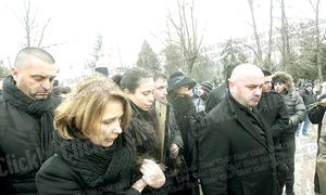 † Adrian Iovan aşa  cum se simţea el  cel mai bine: în  cabina avionului jpeg