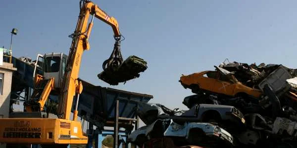 Peste 31.000 de maşini au fost casate prin programul “Rabla”, din 3 aprilie până în 21 august