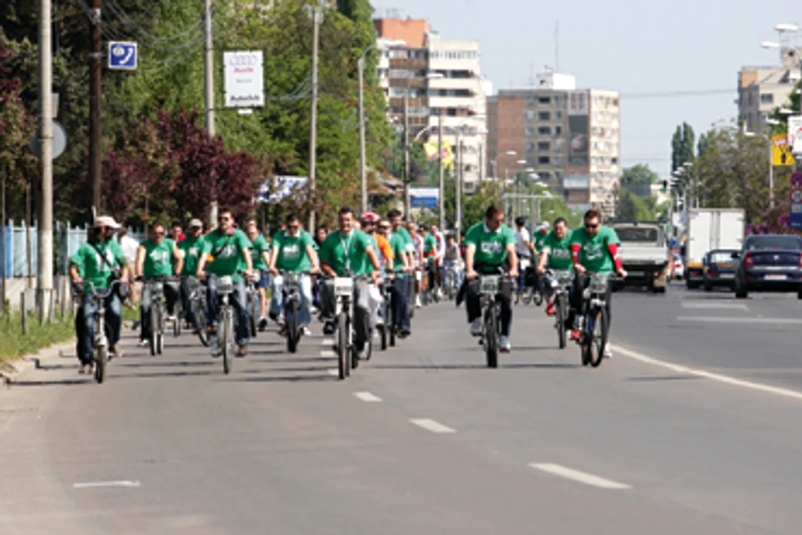 Timişoara: REGIUNEA PE SCURT / Verde pentru biciclete