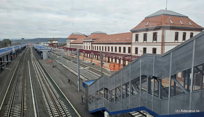 Stația CFR Simeria. Foto: Daniel Guță. ADEVĂRUL