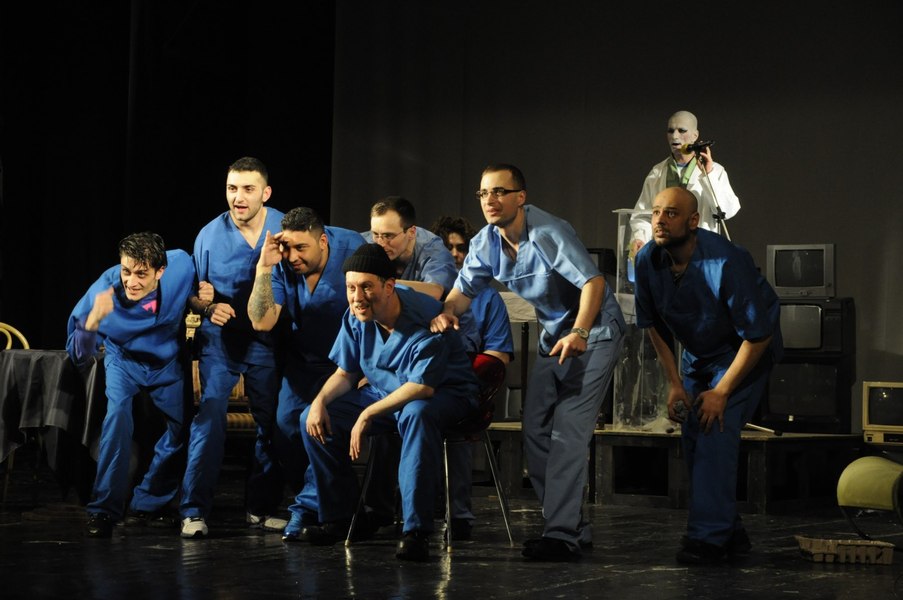 Descătuşare prin cultură: Festivalul Multiart pentru Deţinuţi/Artişti şi trupe de actori-deţinuţi, pe scena Teatrului „Nottara”