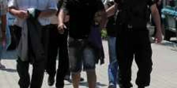 Cosmin Pienar la momentul reţinerii, înmai 2011