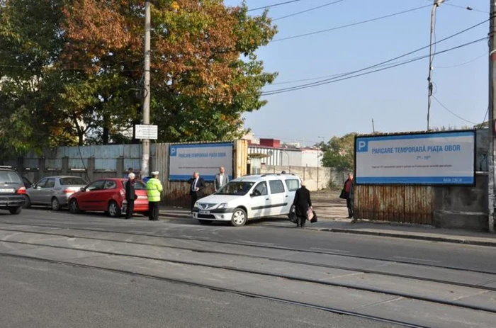 O parcare provizorie de 300 de locuri a fost deschisă vineri, lângă Piaţa Obor din sectorul 2 FOTO PS2