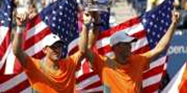 Bob și Mike Bryan * Foto: Reuters