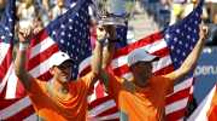 Bob și Mike Bryan * Foto: Reuters