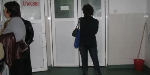 Bărbatul a fost internat la secţia Psihiatrie a spitalului din Târgu-Jiu