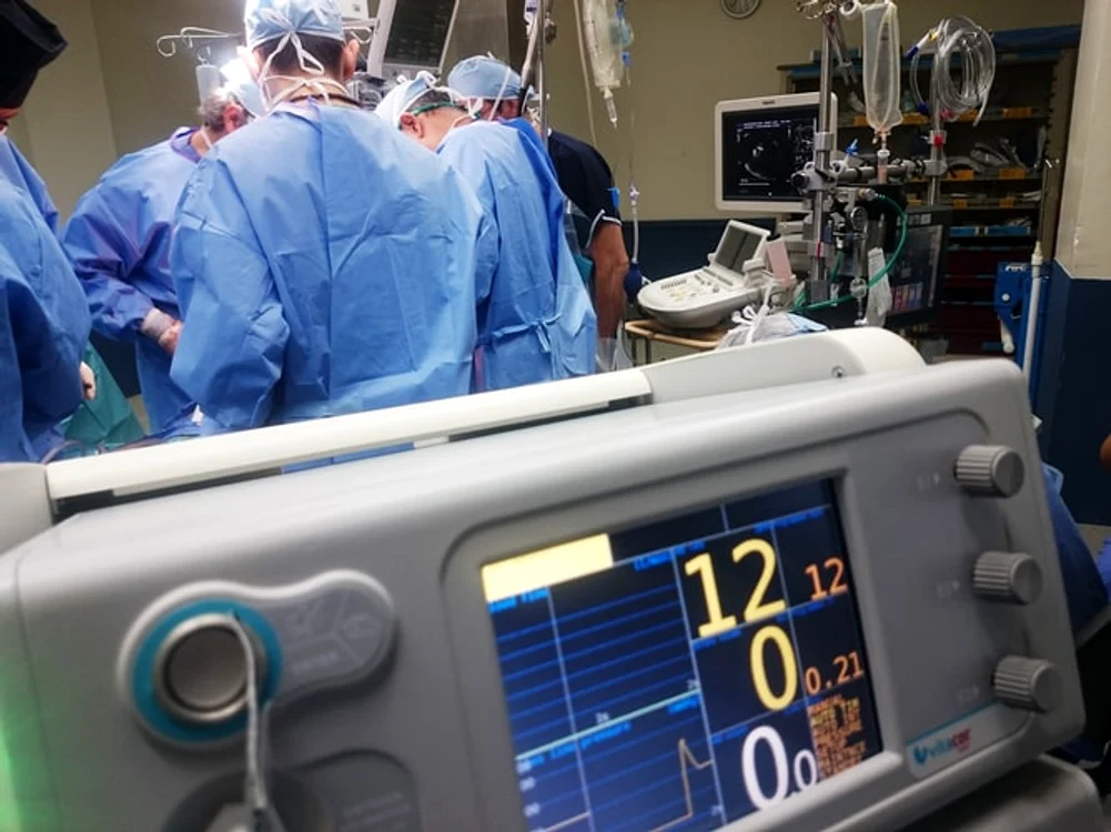 Medicii încearcă să le salveze viețile pacienților internați în ATIFOTO: Unsplash.com