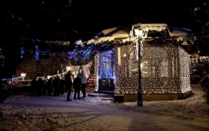 Piatra Neamţ, luminat de sărbătoare în ajun de Moş Nicolae