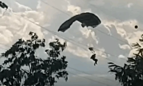 parasutist militar accident captura video TVR TG Mureş jpg