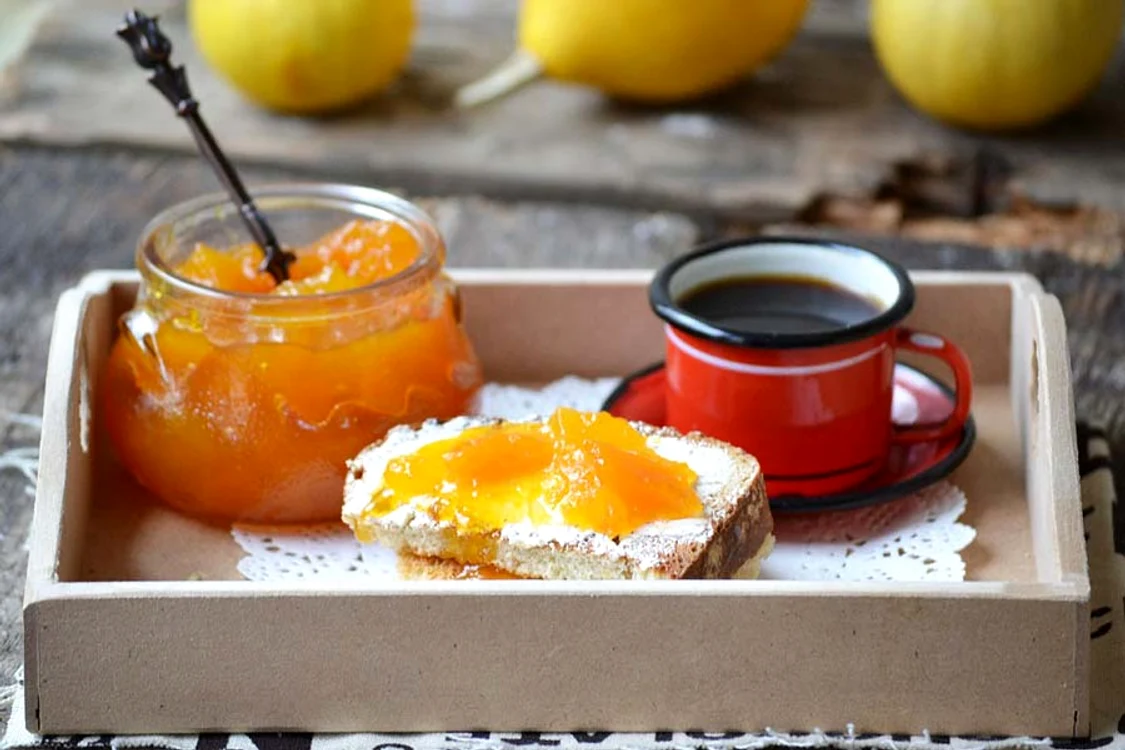 
    Dulceaţă de dovleac cu portocală şi cardamom  