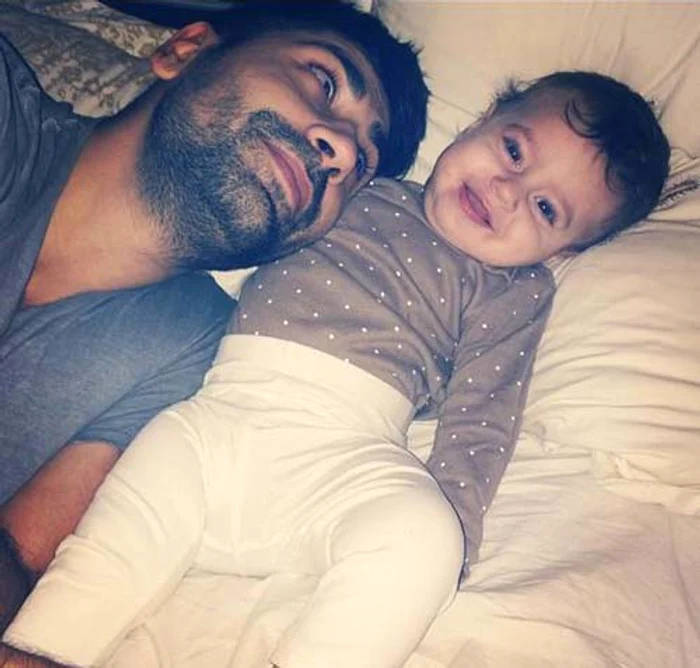 Maya îi seamănă din ce în ce mai mult lui Connect-R