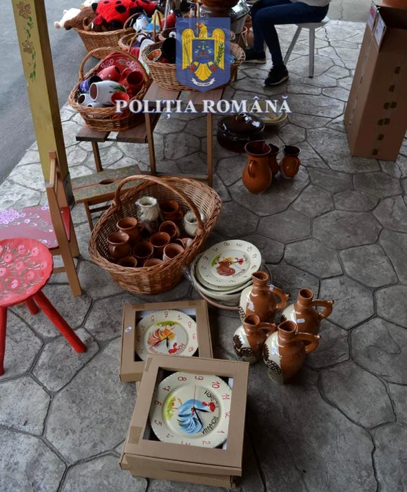 Ceramică UNESCO contrafăcută vândută ca piese originale de Horezu Foto IPJ Vâlcea jpeg