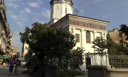 Prima atestare documentară a unui lăcaș de cult pe locul unde astăzi se află Biserica Sf  Dumitru Poștă este din anul 1655 jpeg