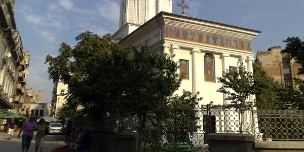 Prima atestare documentară a unui lăcaș de cult pe locul unde astăzi se află Biserica Sf  Dumitru Poștă este din anul 1655 jpeg