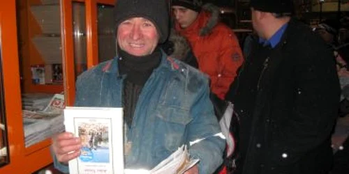 Neculai Budeanu si-a luat cartea si ziarul Adevărul înainte de a pleca la muncă