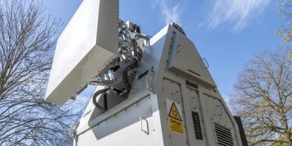 Arma de ultimă generaţie care foloseşte unde radio, Radio Frequency Directed Energy Weapon. Foto: X/UK Defence Staff in US 