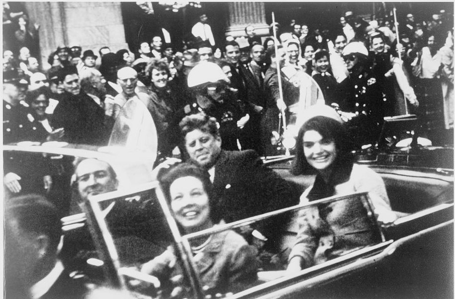Gus Russo, expert, despre asasinarea lui Kennedy: „Fidel Castro știa ce plănuiește Oswald“ VIDEO 